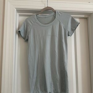 Light blue Lulu swiftly top